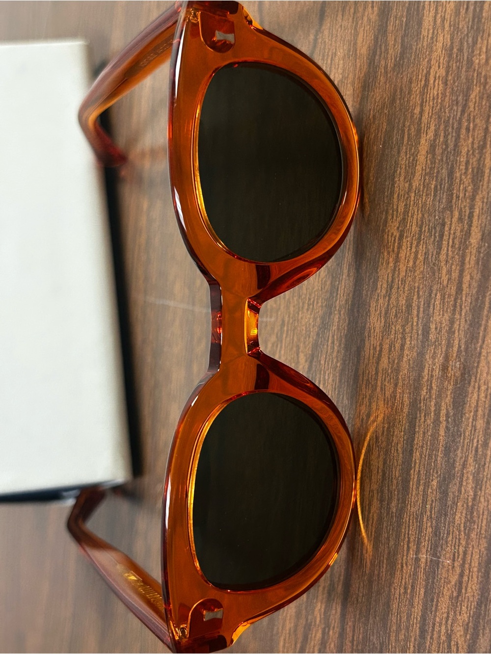 Amber Round Frame Sunglasses - Bold Retro Look